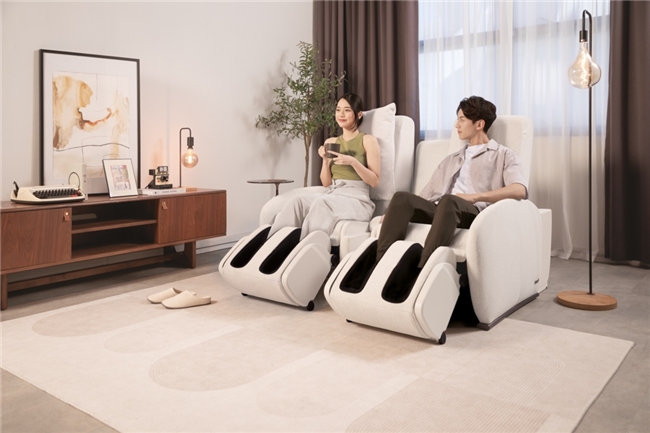 SOFA沙发天后 会按摩的沙发焕新家居生活AG真人国际网站OSIM傲胜推出uDiva(图1)