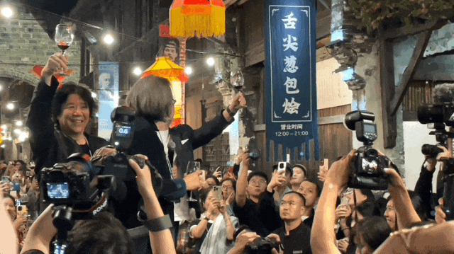 解锁看戏之外的古镇隐藏玩法AG真人平台二刷乌镇戏剧节(图9)