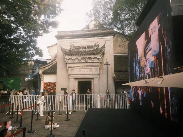 解锁看戏之外的古镇隐藏玩法AG真人平台二刷乌镇戏剧节(图36)