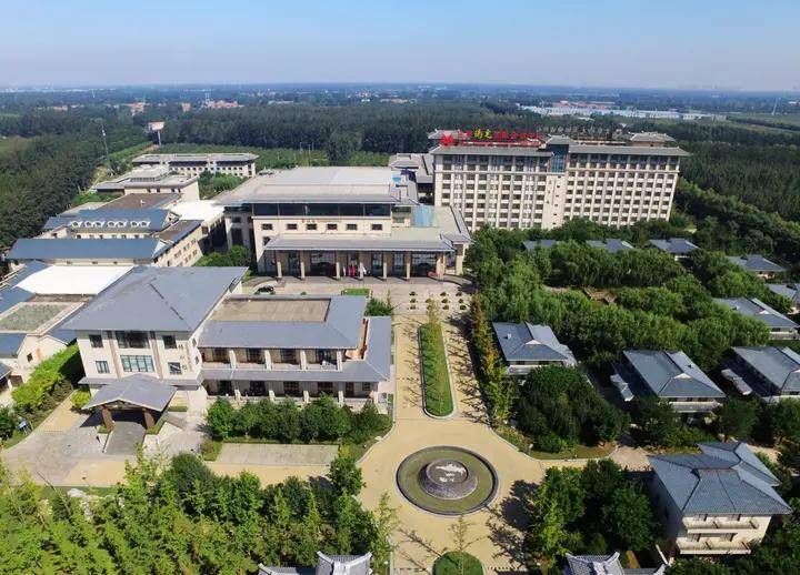 京阳光彩虹湾·水世界五月旺季开门迎客AG真人试玩平台改建工程圆满收官！北(图1)