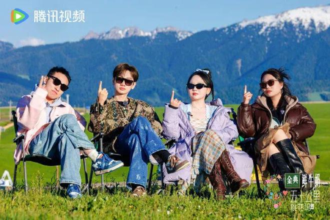 花学”“淡”得让人心动！AG真人百家家乐平台新“(图1)