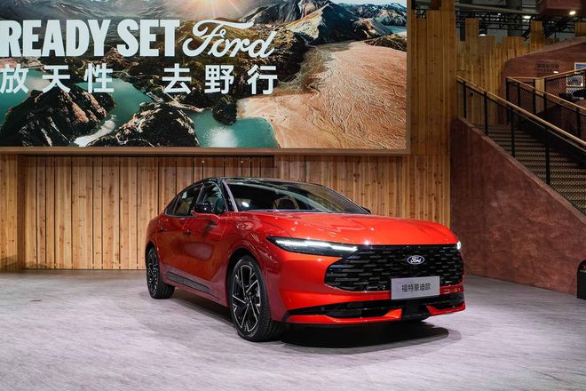盖全场景 从休闲到硬核满足用户多元天性AG真人国际网站福特以“四级野”矩阵覆(图4)