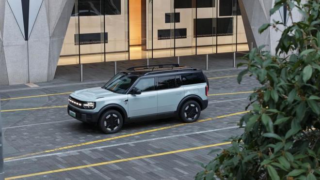 盖全场景 从休闲到硬核满足用户多元天性AG真人国际网站福特以“四级野”矩阵覆(图16)